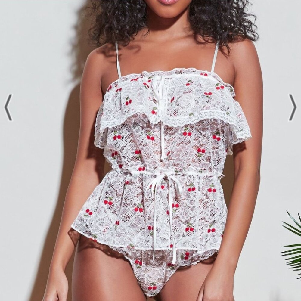 Fleur du Mal White Red Cherry Lace Cami L